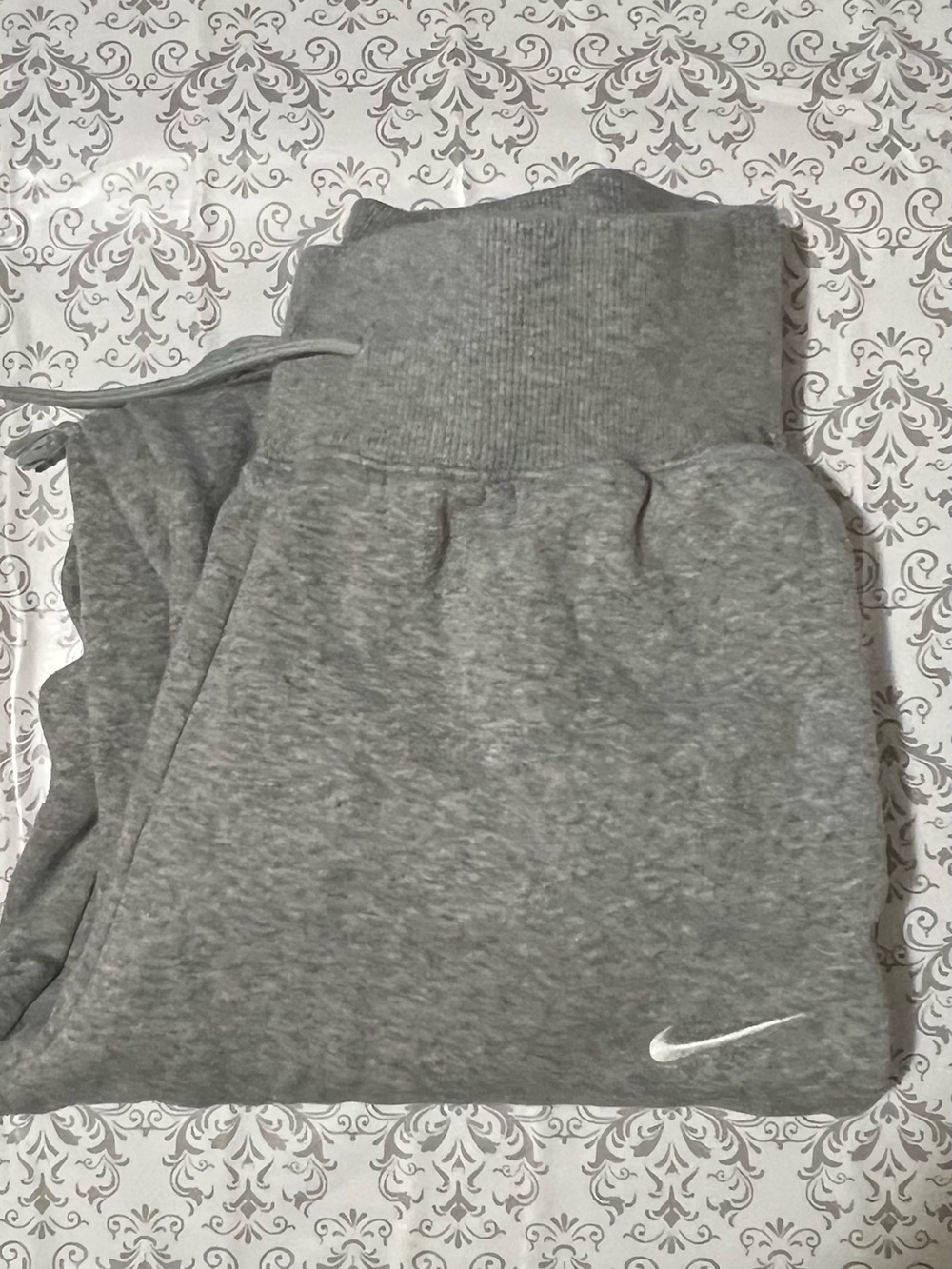 Nike Sweatpants Size Small